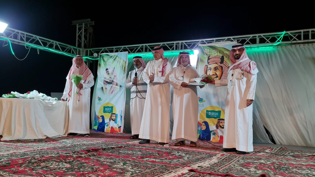 فريق امل وعمل يحتفي بالبيعه الثامنه لخادم الحرمين