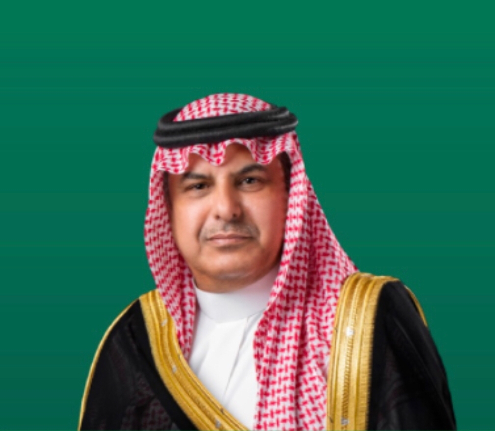 مساعد وزير الدفاع يزور باكستان ويلتقي عددًا من المسؤولين