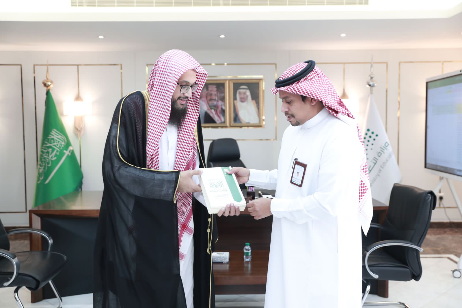 مدير الأمر بالمعروف بمنطقة الرياض يلتقي مدير التعليم بالمنطقة ويبحثان جوانب التعاون