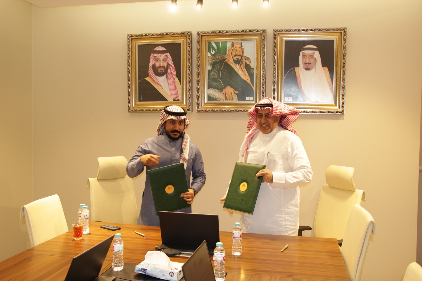(بر جدة) توقع اتفاقية تعاون مع (وجهات التميز) لتقديم خدمات تدريبية لمستفيديها