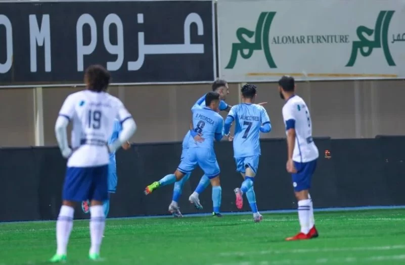 الباطن يزيد أوجاع الهلال . . ويتغلب عليه بهدف 