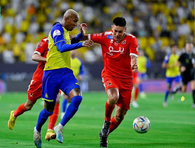 النصر يودع كأس الملك والوحدة إلى النهائي لمواجهة الهلال