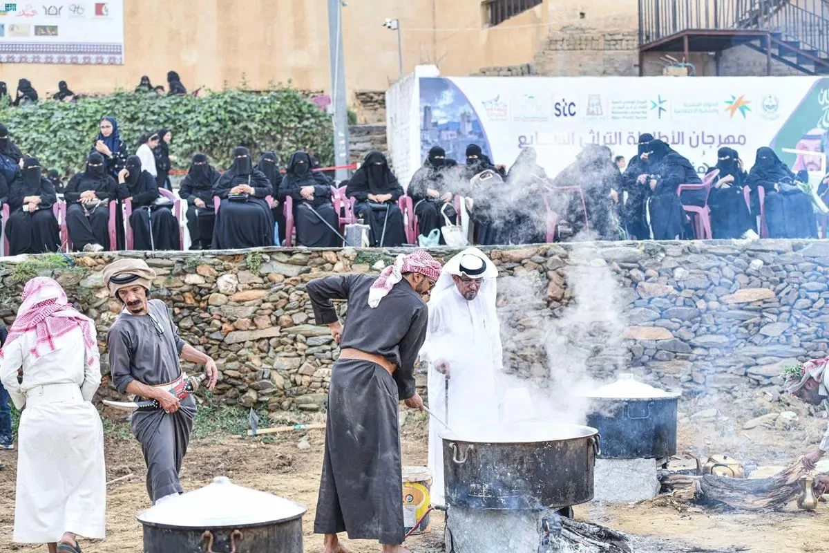 مهرجان الأطاولة التراثي يحاكي مراسم الزواج في الماضي