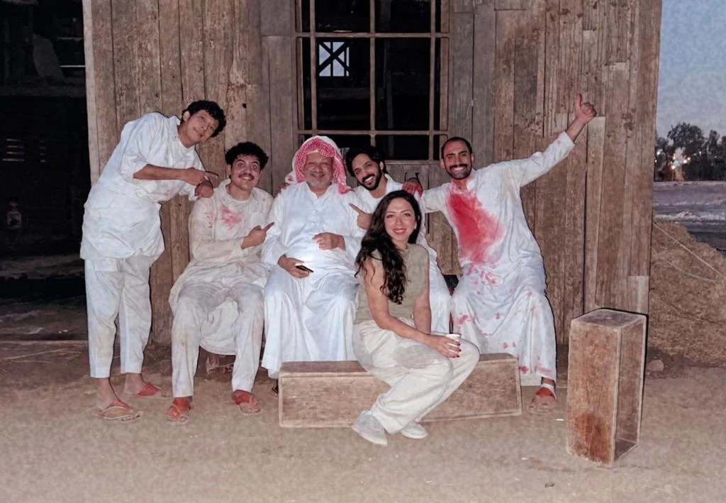 دارين طلب تبهر النقاد السينمائيين بحيويتها وإبداعاتها في فيلم الهجير