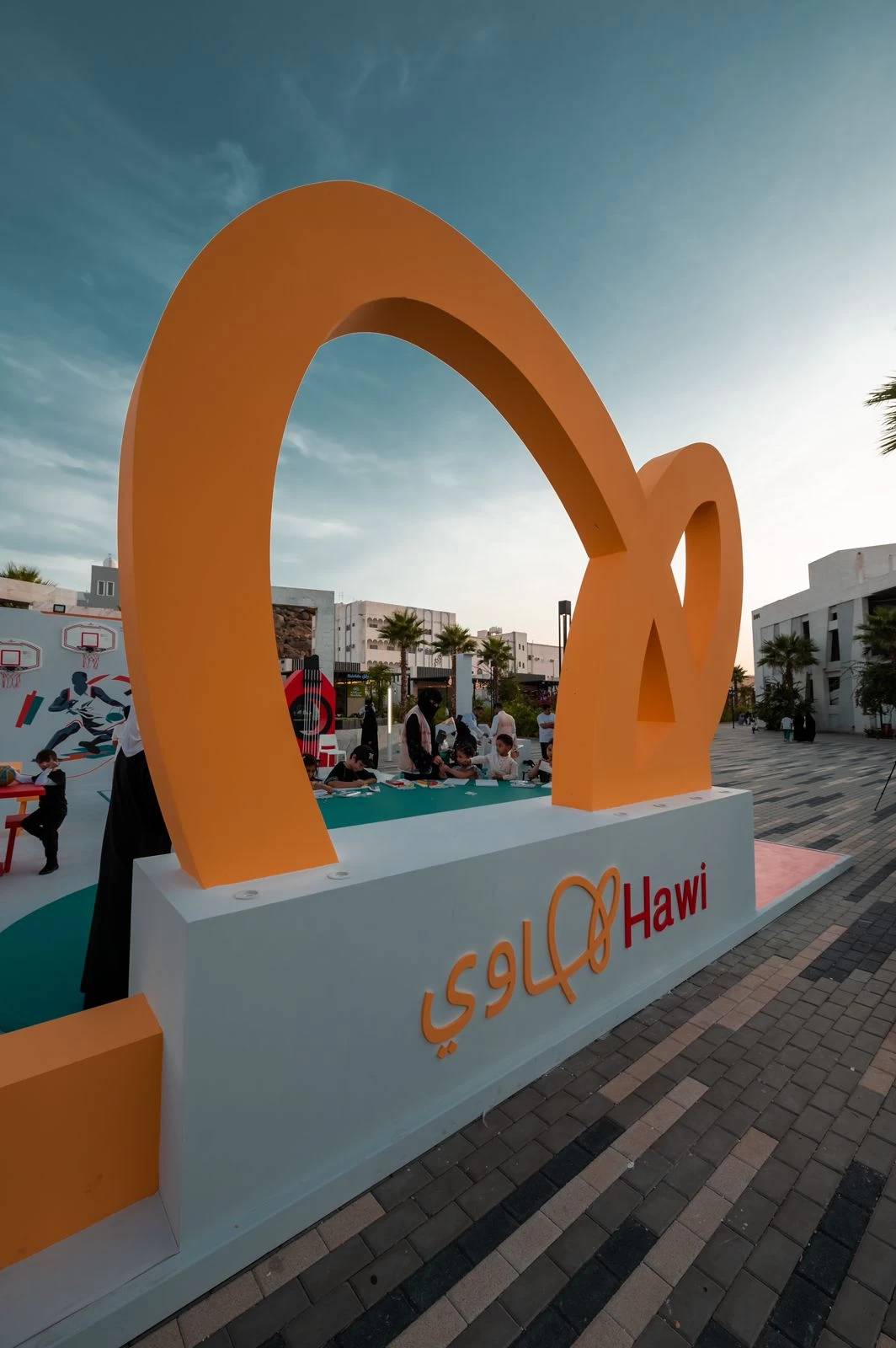 "هاوي" تصحب سكان حفر الباطن في رحلة شيقة لممارسة الهوايات