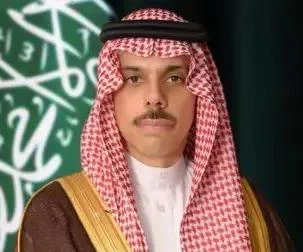 سمو وزير الخارجية يجري اتصالاً هاتفياً بوزير خارجية جمهورية الصين الشعبية