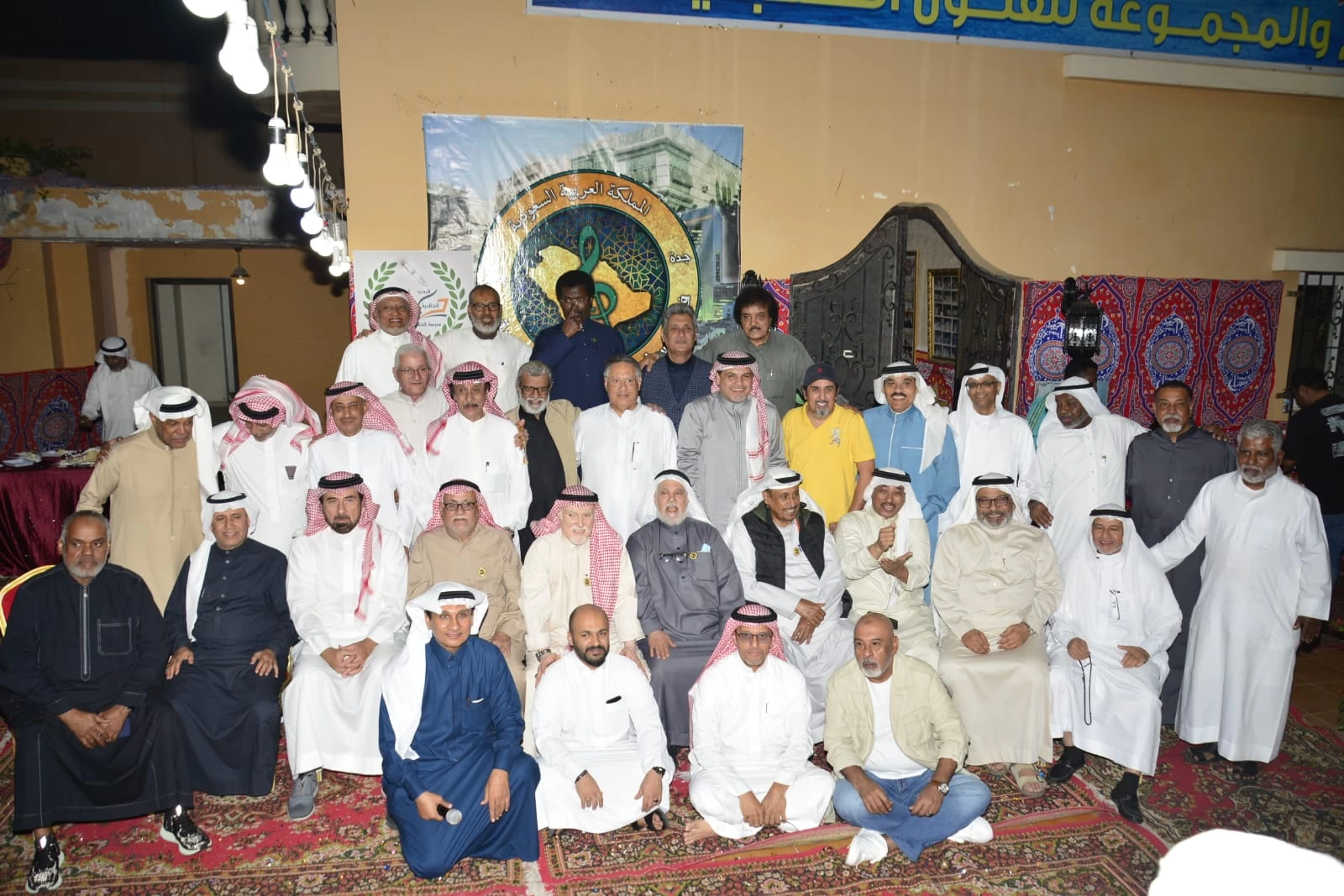 فرقة أبو سراج تشارك في إحتفالية مدرسة الخالدية بجدة