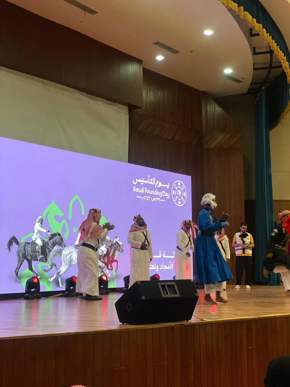 جمعية حماية الأسرة تحتفل بيوم التأسيس بالتعاون مع أمانة جدة و البيك و جمعية كفى
