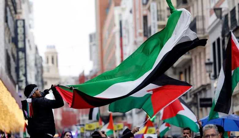 أيرلندا وإسبانيا والنرويج تعلن استعدادها للاعتراف بدولة فلسطينية