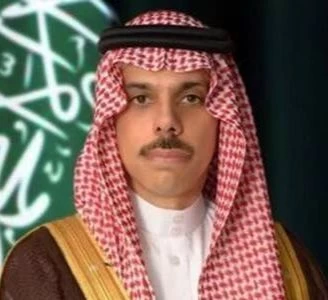 سمو وزير الخارجية يتلقى اتصالاً هاتفياً من وزير الخارجية الصيني