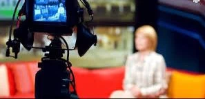 الأعلام والصحافة في عصر التكنولوجيا: تحديات وفرص جديدة"