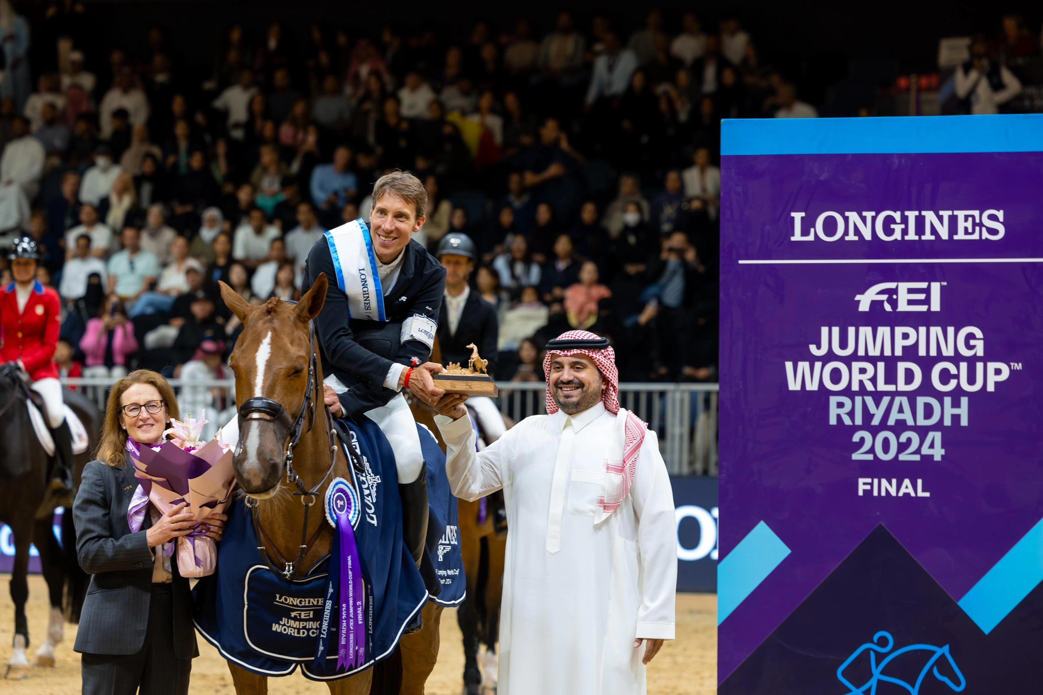 فهد بن جلوي يتوج إيكيرمان بثاني أشواط كأس العالم لقفز الحواجز