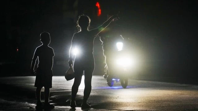 رئيس الإكوادور يعلن حالة الطوارئ بسبب أزمة الطاقة 