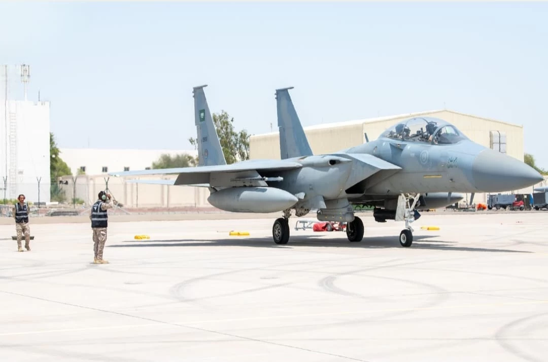 انطلاق التمرين الجوي المختلط " علَم الصحراء " بالإمارات بمشاركة بمشاركة القوات الجوية