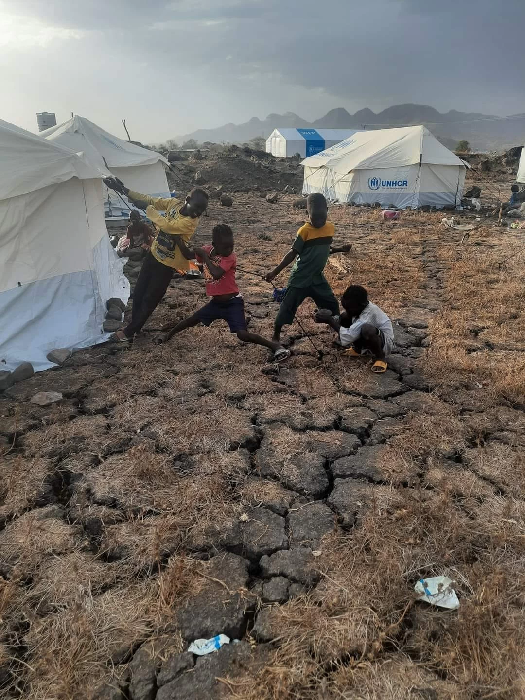 نزوح أكثر من ٥٠ ألف بسبب المعارك في شمال إثيوبيا 