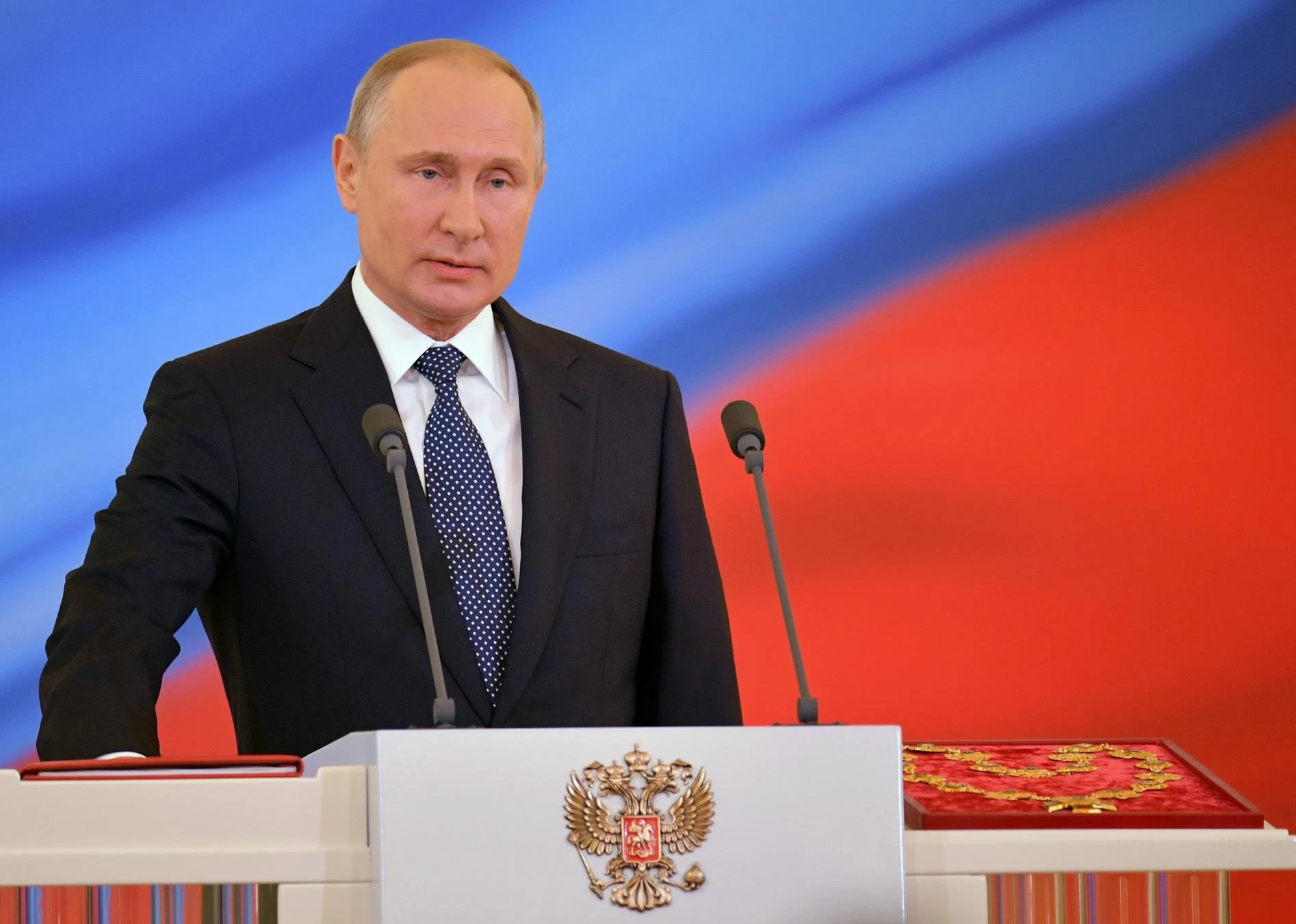 بوتين يؤدي اليمين الدستورية لولاية رئاسية جديدة في روسيا