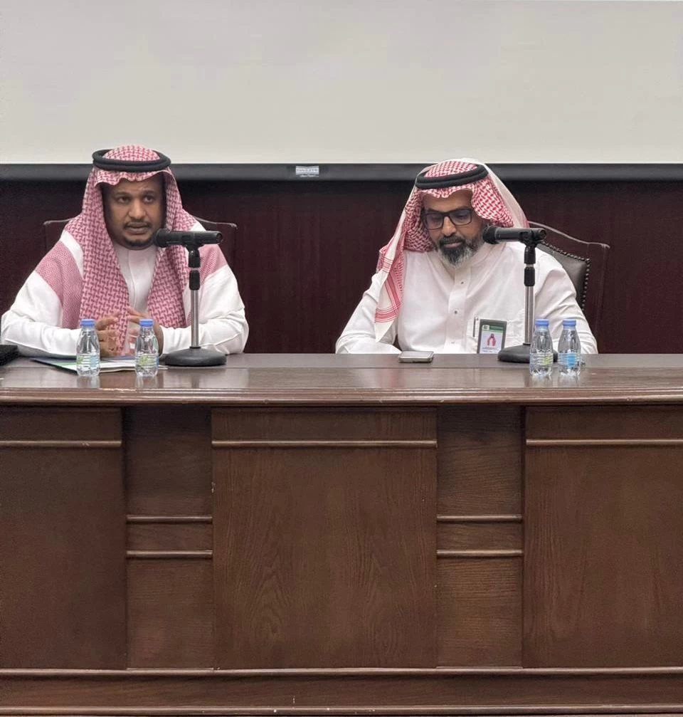 فرع هيئة الصحفيين السعوديين بالحدود الشمالية يقيم ندوة بعنوان “المواقع الإخبارية التحديات والآمال”