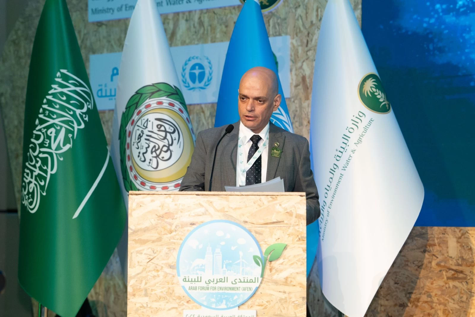 في جلسة حوارية بالمنتدى العربي للبيئة مسؤولون يدعون للاستفادة من الصناديق الوطنية في تمويل مشاريع إعادة النظم البيئية الأرضية