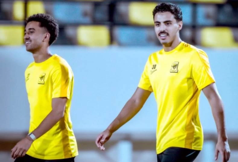 الاتحاد يُعلن تفعيل بند شراء عقد الغامدي والموسى