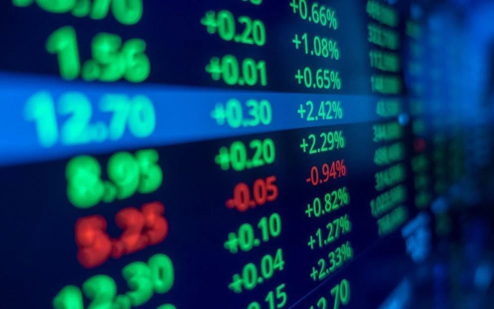 سوق الأسهم السعودية يغلق مرتفعًا عند مستوى 11855 نقطة