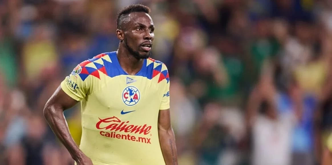 القادسية يعلن التعاقد مع الجناح المكسيكي جوليان كينوسيس