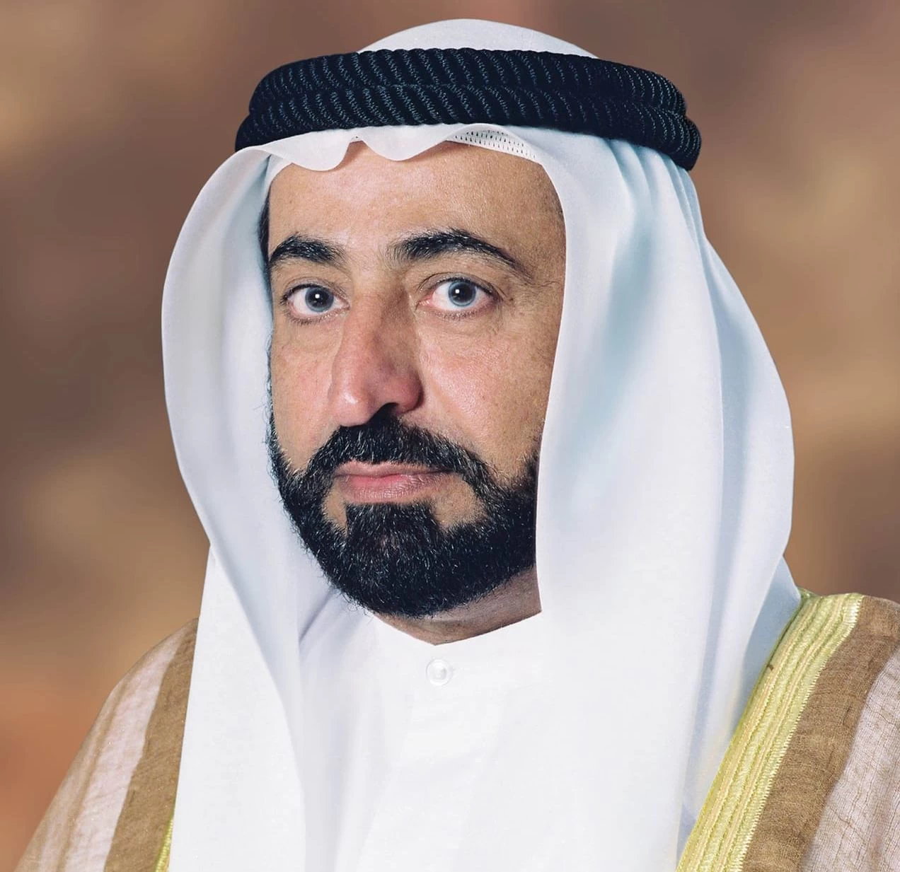 حاكم الشارقة يوجه بتنظيم ملتقيات الشعر العربي الـ 3 في إفريقيا