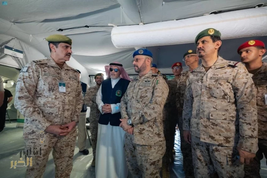 رئيس هيئة الأركان العامة يقف ميدانيًا على جاهزية وحدات القوات المسلحة المشاركة في مهمة الحج
