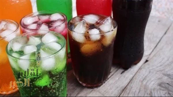 ارتفاع درجات الحرارة يزيد استهلاك المشروبات السكرية ويهدد الصحة العامة