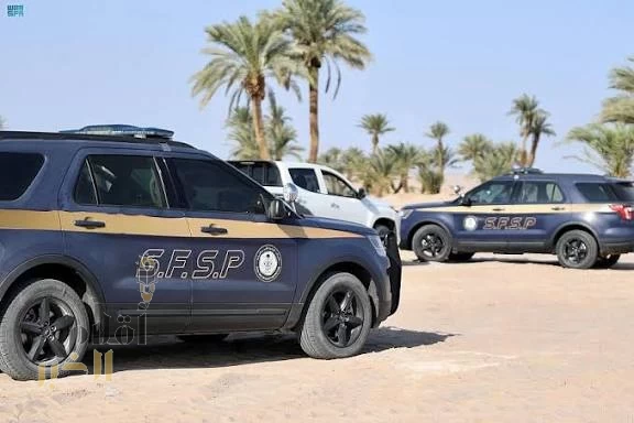 ضبط (3) مقيمين مخالفين لنظام البيئة لاستغلالهم الرواسب في منطقة الرياض