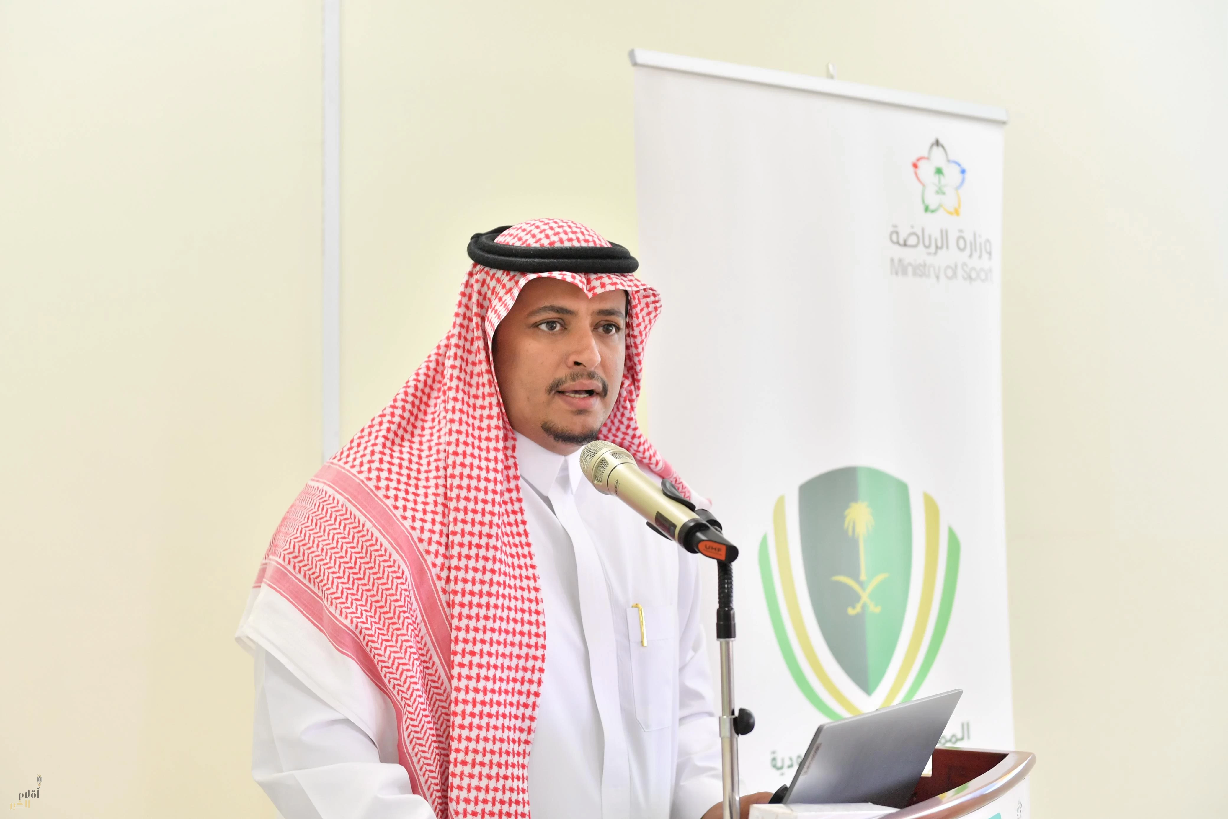 فرع وزارة الرياضة بالباحة بختتم برنامج اضرار المخدرات