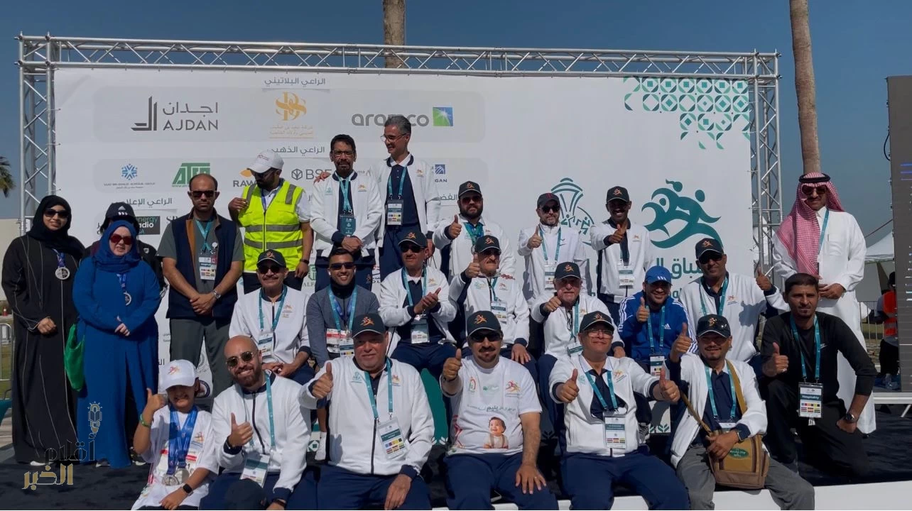 محافظ الخبر يتوج الفائزين والفائزات المحترفين في سباق الشرقية الدولي ( ٢٦ )