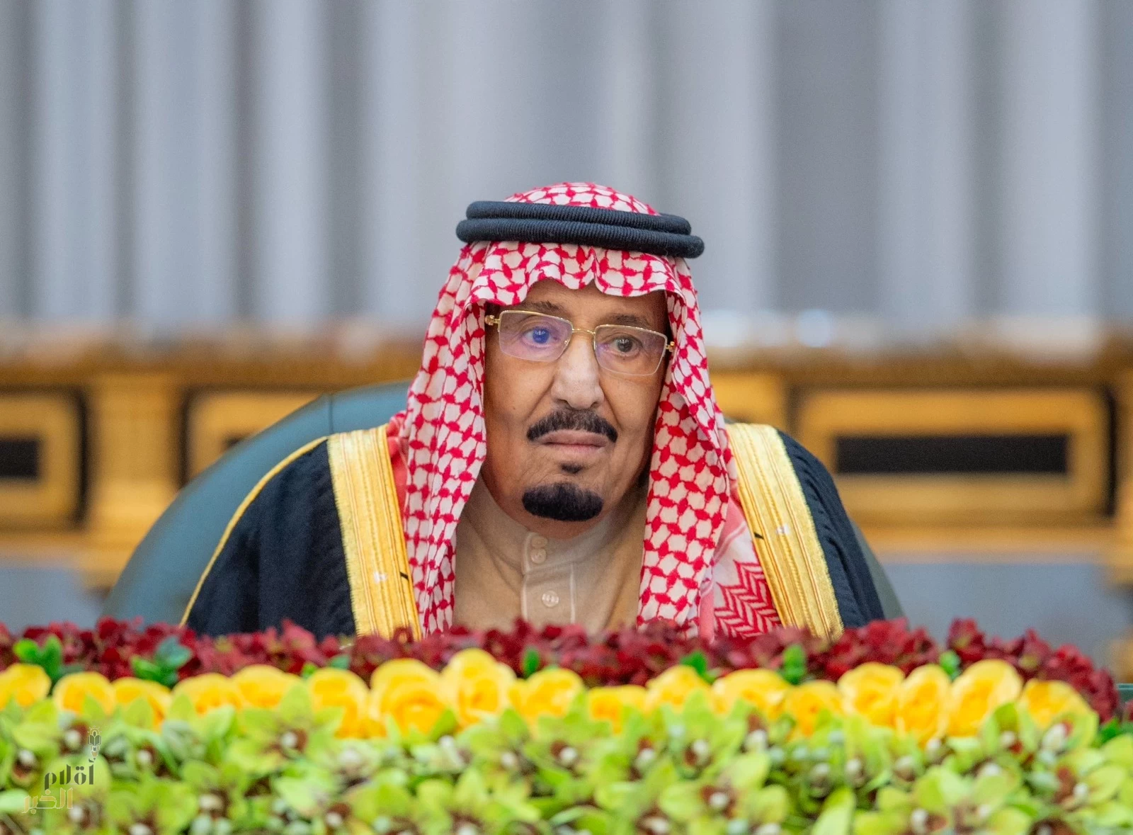 خادم الحرمين الشريفين يرأس جلسة مجلس الوزراء
