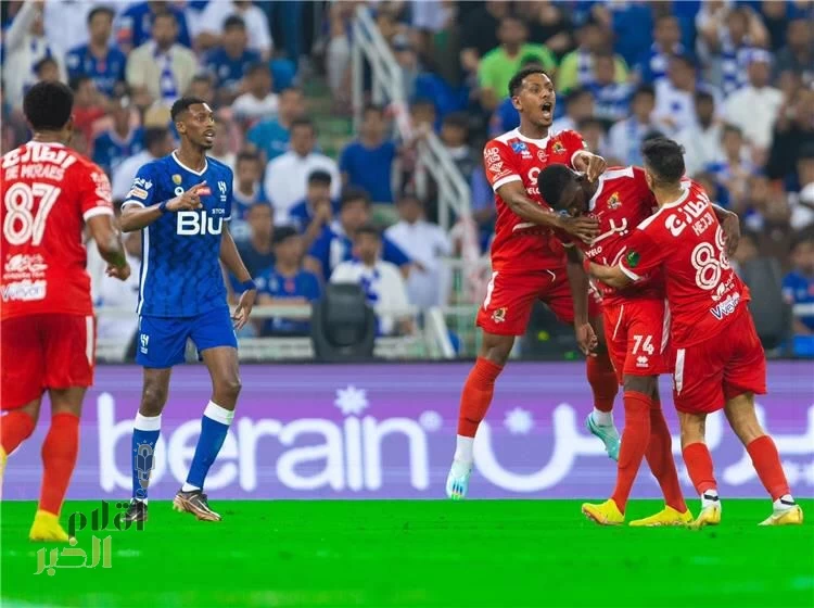 الهلال والوحدة .. هل يعزز الزعيم صدارته أمام فرسان مكة