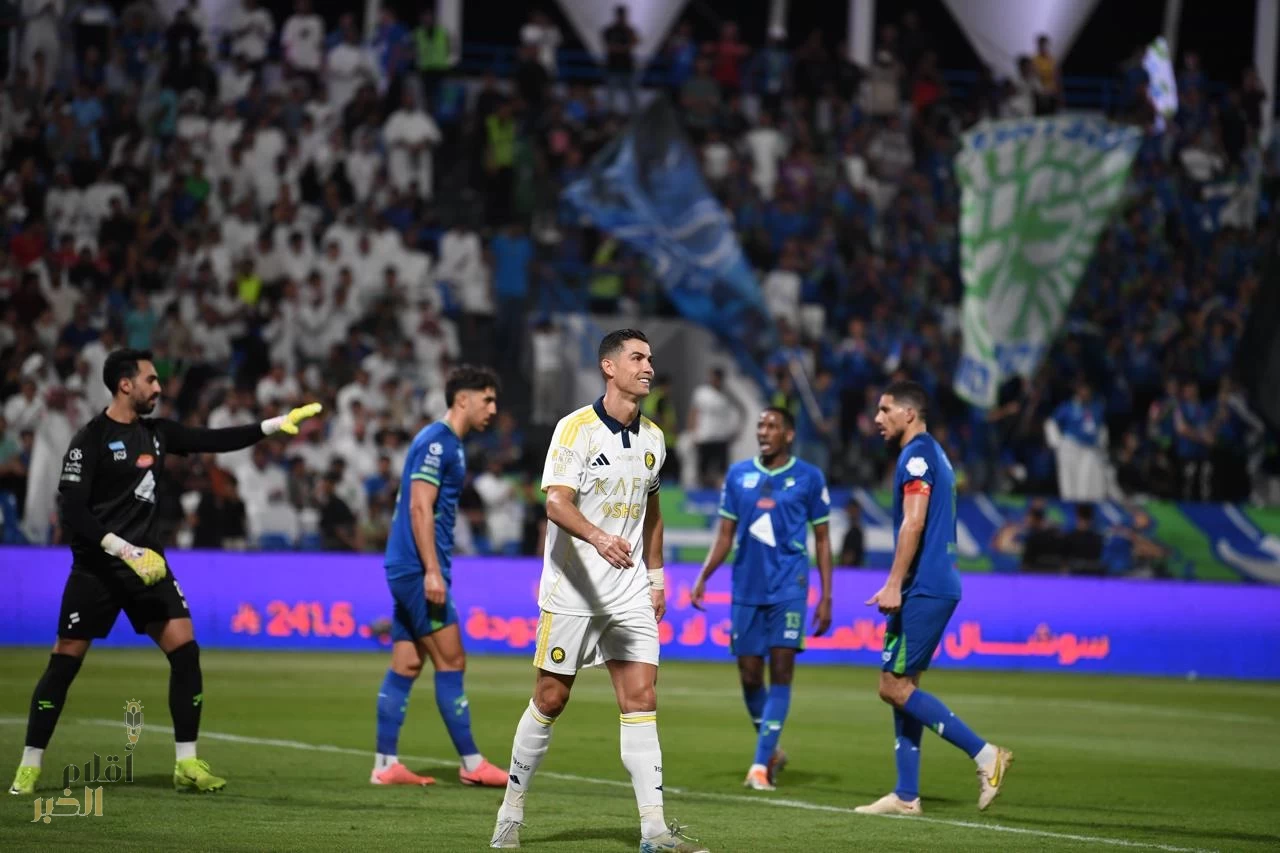 الهلال يفسد فرحة النصر بقضية الرويلي ويحجز مقعد النخبة والعالمي يخسر من الفتح