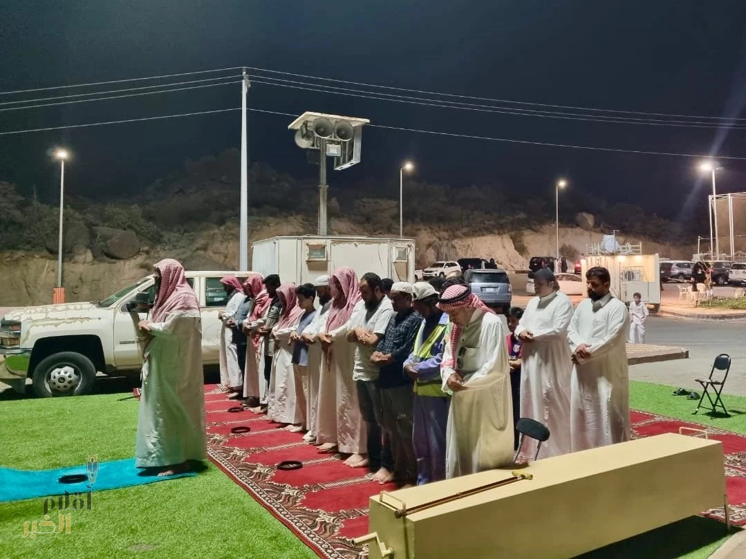 الأمر بالمعروف بمنطقة الباحة تفعّل المصلى المتنقل في الأماكن العامة