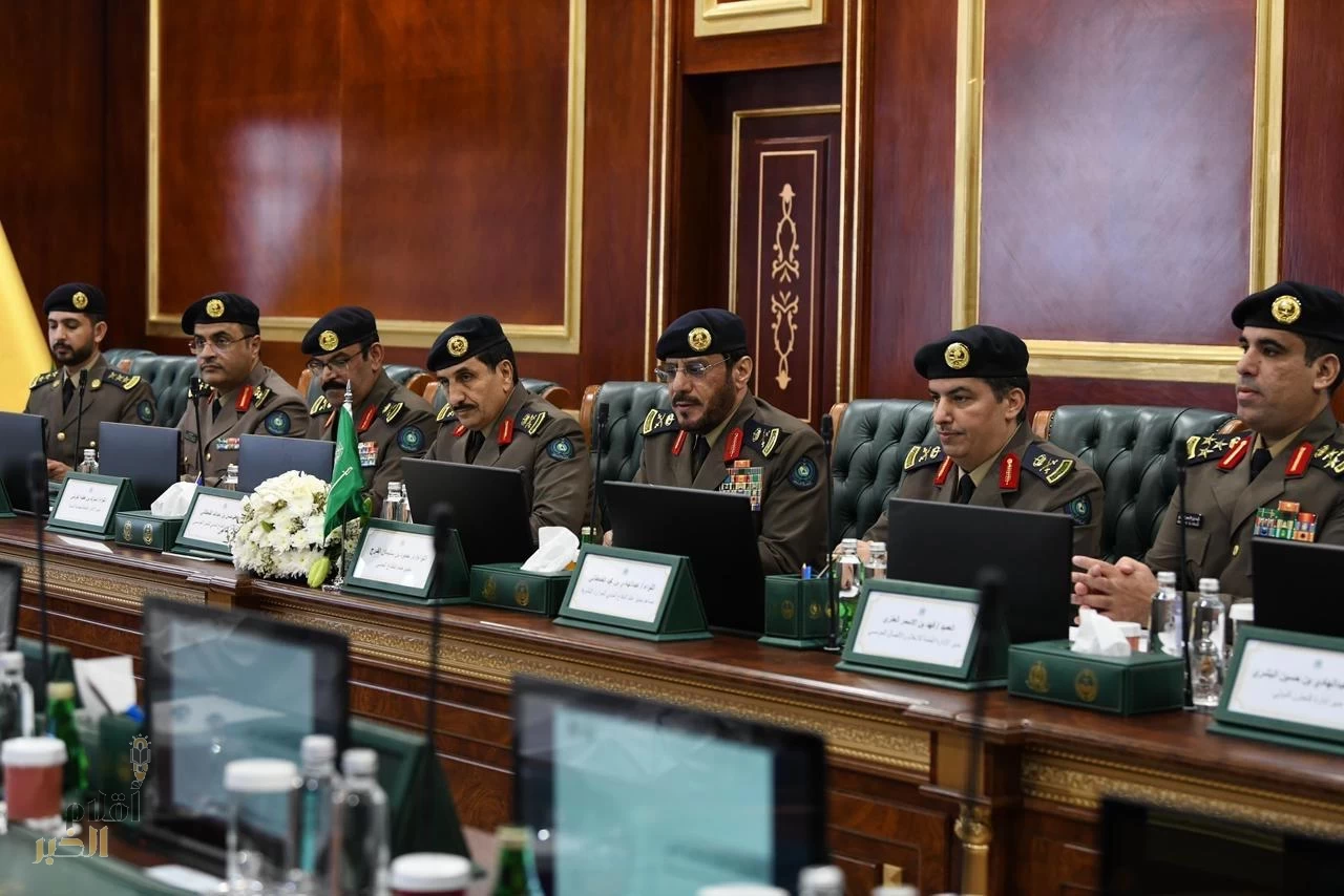 اللواء الفرج يستقبل رئيس هيئة الدفاع المدني والإسعاف بسلطنة عمان