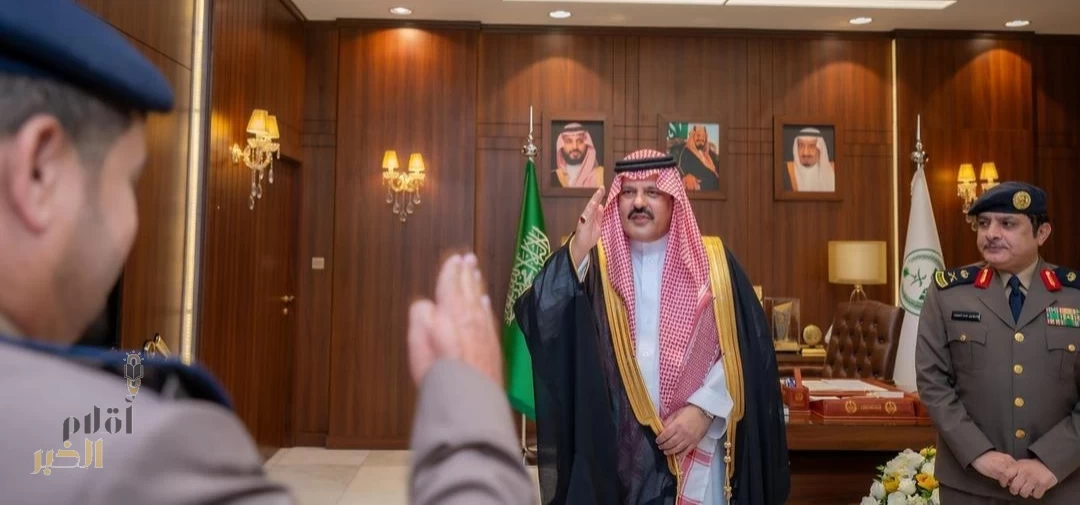 أمير حائل يستقبل مدير الدفاع المدني بالمنطقة