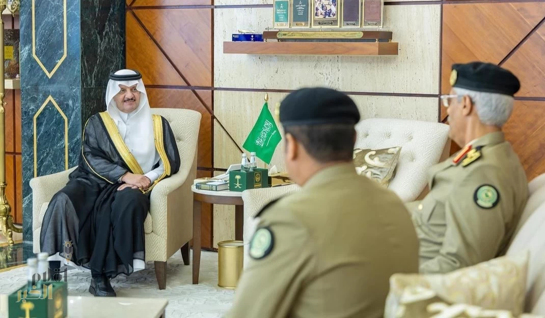 أمير الشرقية يستقبل قائد قوة أمن المنشآت بالمنطقة بمناسبة تكليفه