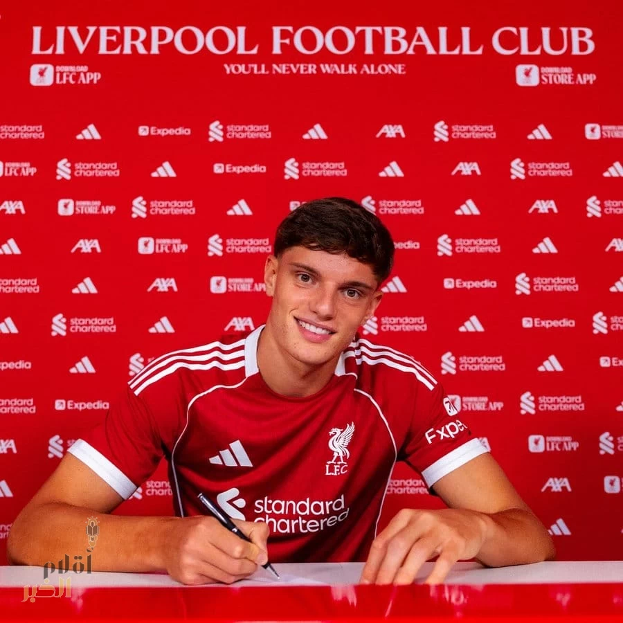 ليفربول يعزز دفاعاته بالإيطالي جيوفاني ليوني