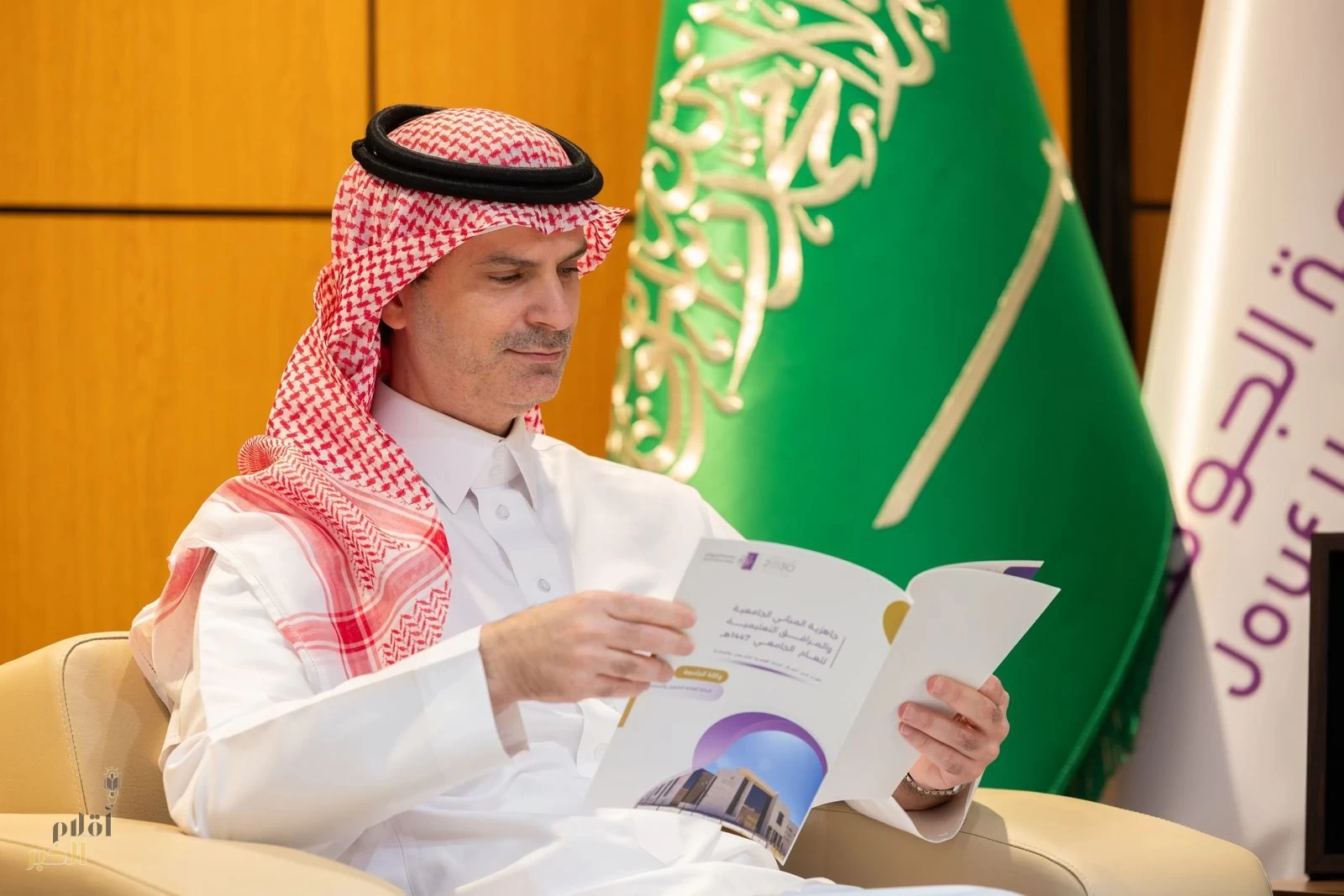 رئيس جامعة الجوف يتابع آخر استعدادات الجامعة للعام الجامعي 1447هـ