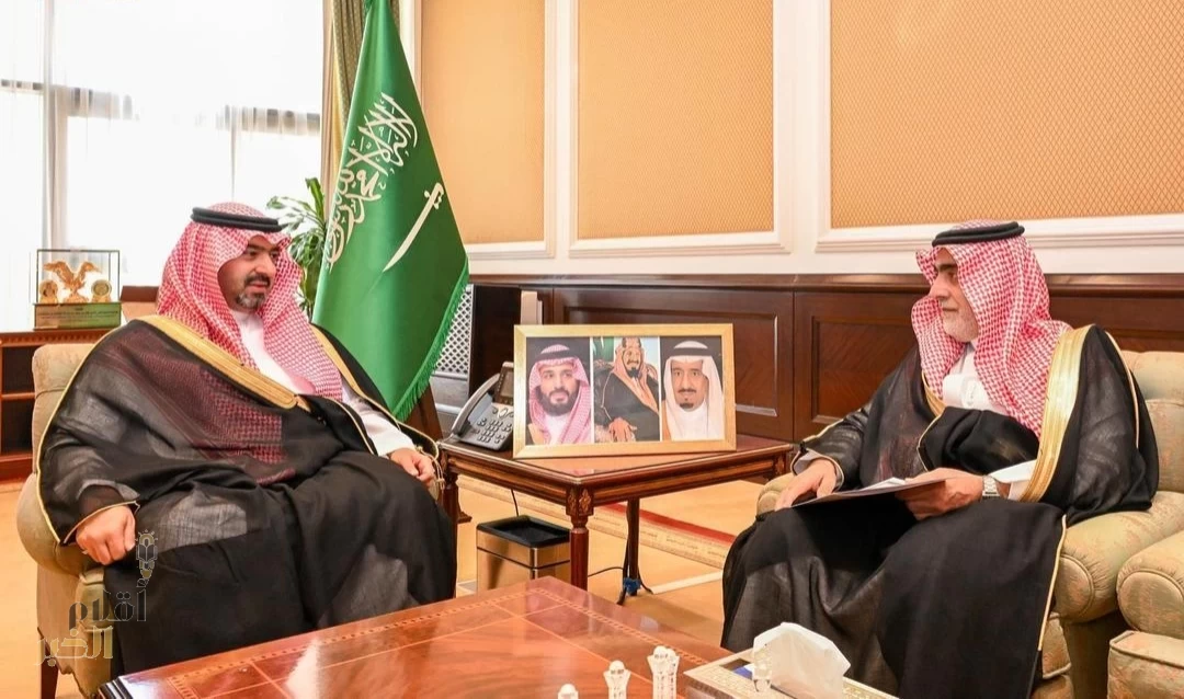 نائب أمير تبوك يطّلع على تقرير مؤشرات الأداء التعليمي بالمنطقة