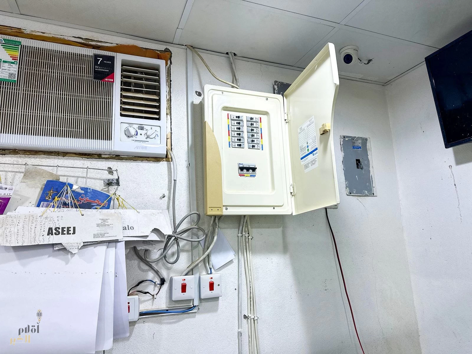 اختلاس كهرباء من مسجد على الطريق العام في مركز صبحاء بالقويعية.. ووزارة الشؤون الإسلامية تتخذ الإجراءات