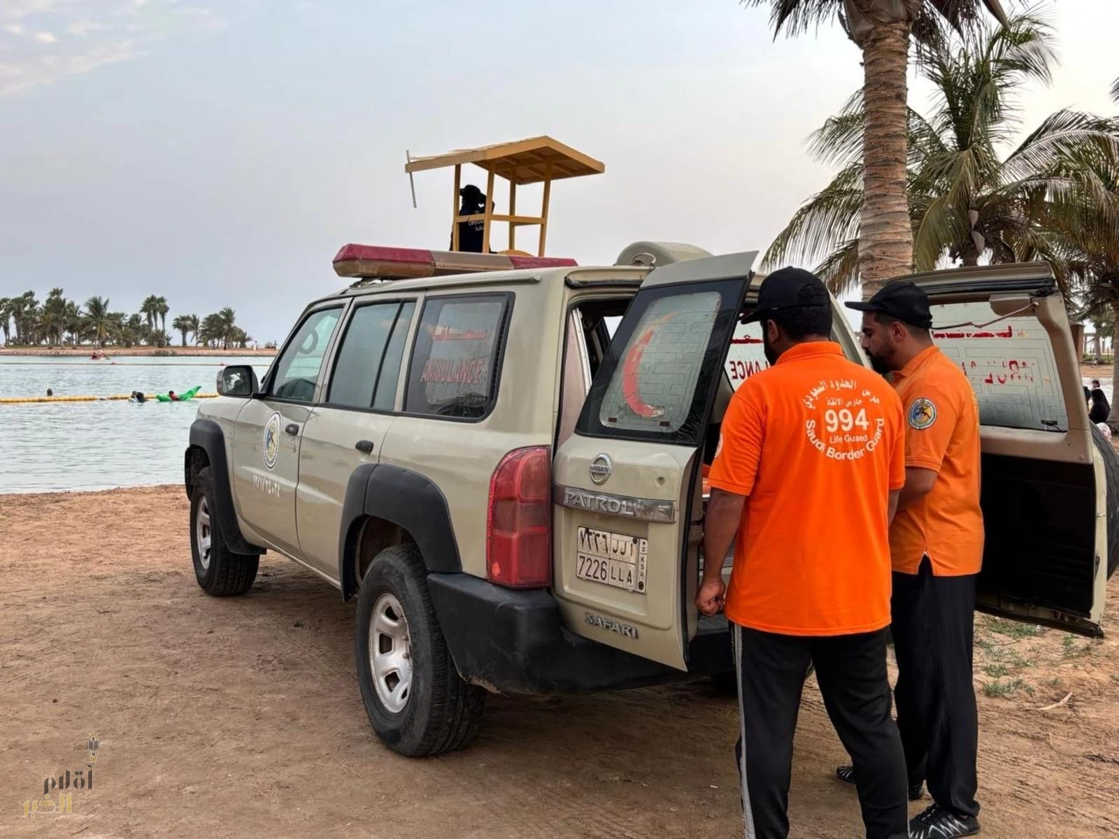 حرس الحدود بمنطقة المدينة المنورة ينقذ طفلة من الغرق أثناء ممارسة السباحة