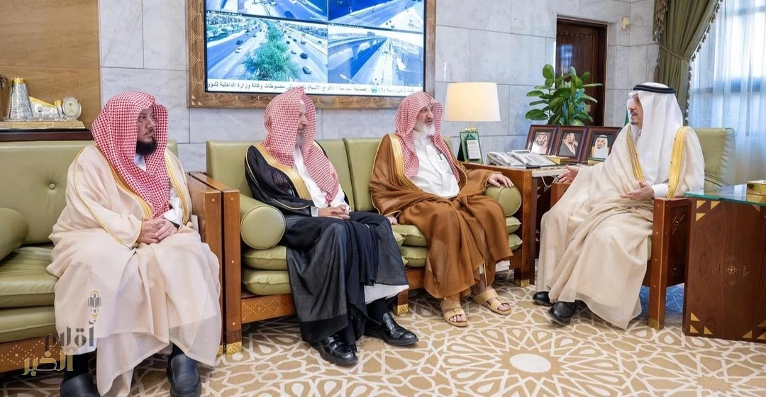 أمير منطقة الرياض يستقبل أعضاء هيئة كبار العلماء
