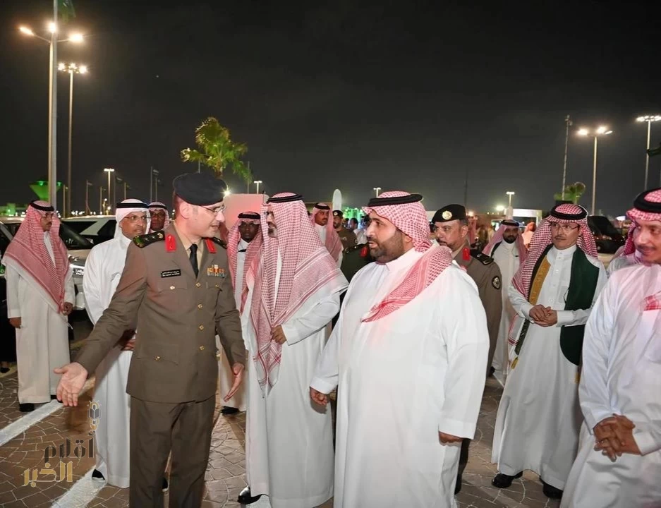 أمير جازان ونائبه يزوران المعرض الأمني "جازان أمن ونماء"