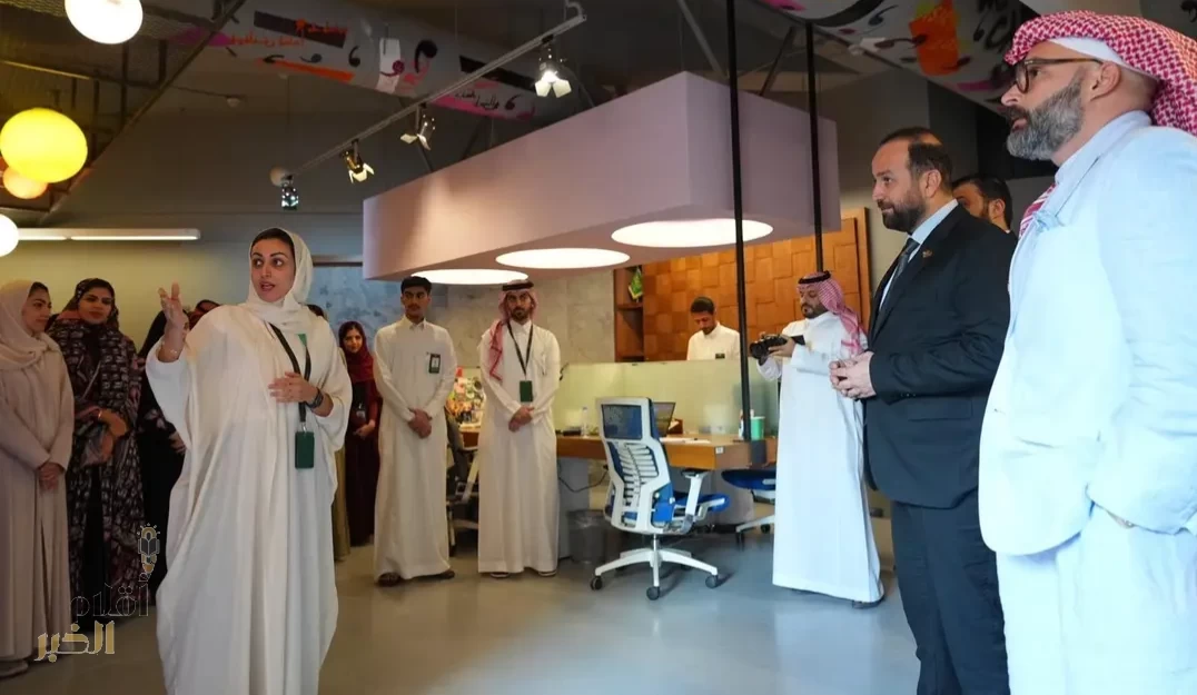 وزير الإعلام السوري يزور عددًا من المؤسسات والمنشآت الإعلامية بالرياض