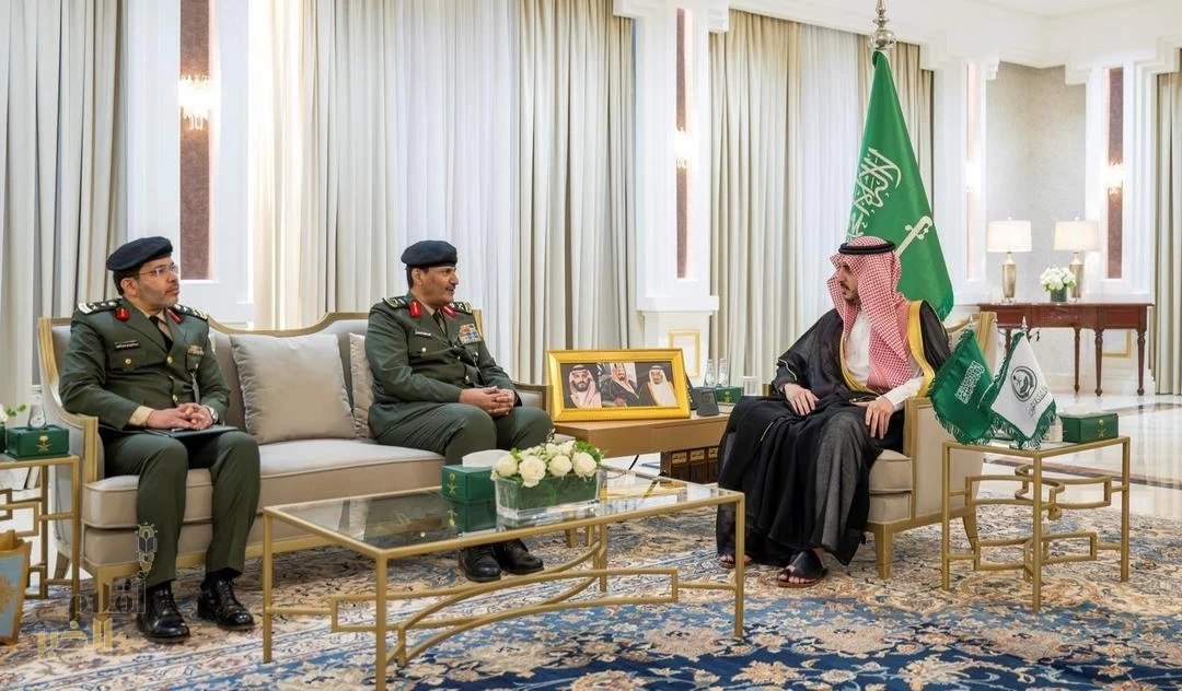 أمير منطقة الجوف يستقبل مدير عام السجون المُكلَّف