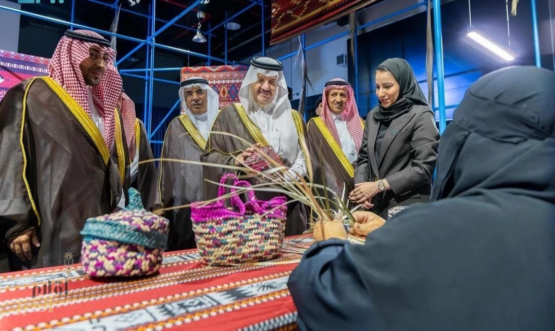 أمير المنطقة الشرقية يفتتح "معرض الشرقية للحرف اليدوية"