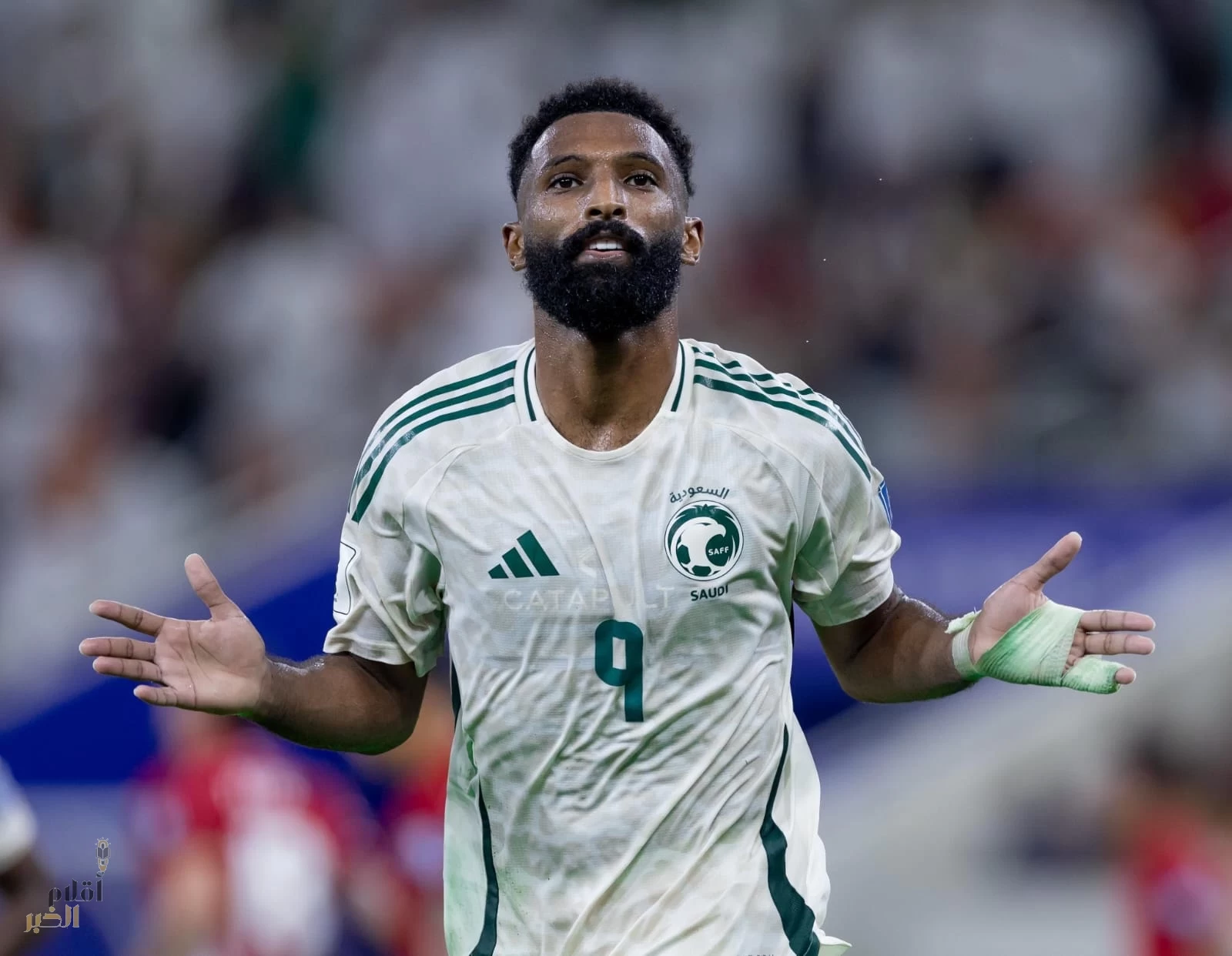 الأخضر يبدأ طريق المونديال بانتصار مثير على إندونيسيا