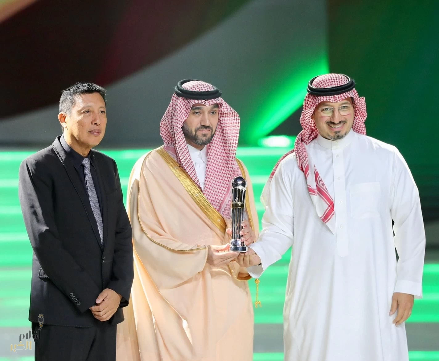 الاتحاد السعودي.. يتوَّج بلقب الأفضل في القارة الآسيوية